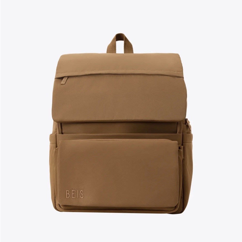 Beis The Ultimate Diaper Backpack 
in Camel 🐪